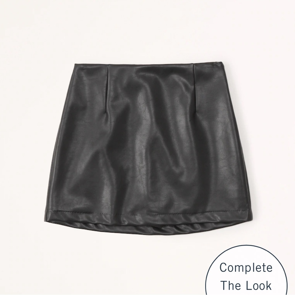 NWT Vegan Leather Mini Skort